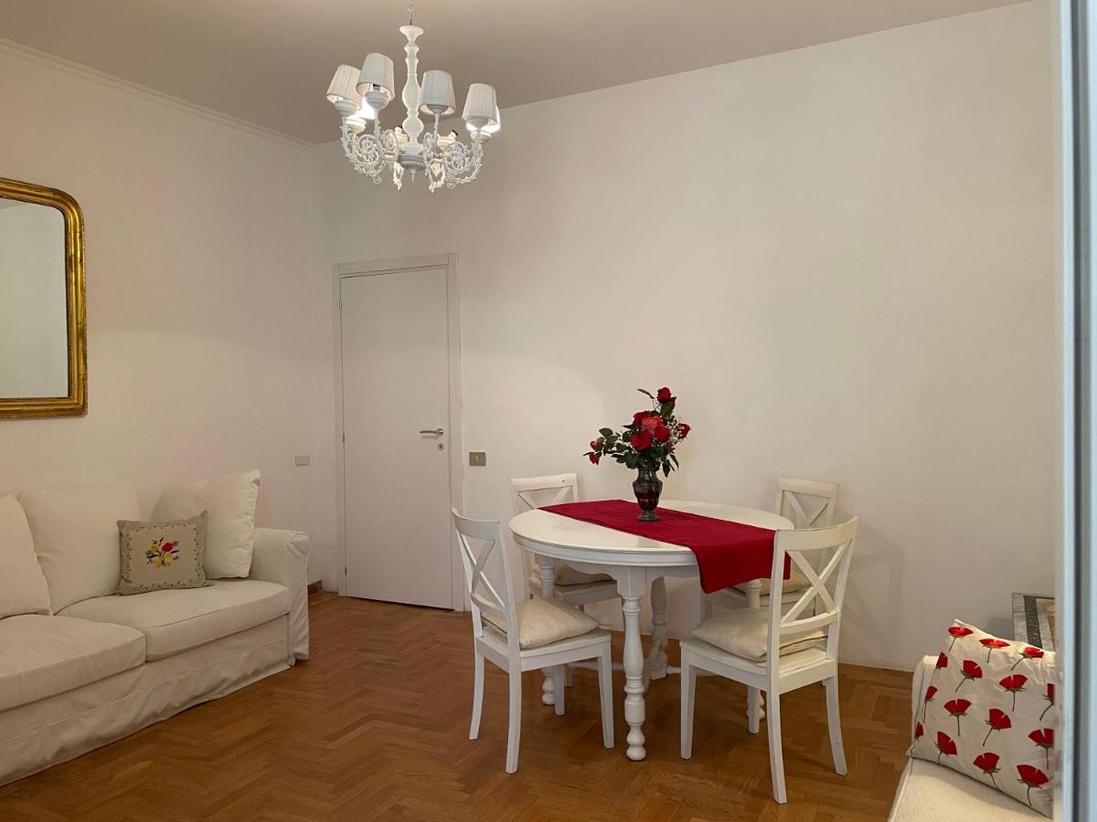 Elegant apt-typical Roman Palazzina Pz Alessandria Exterior foto