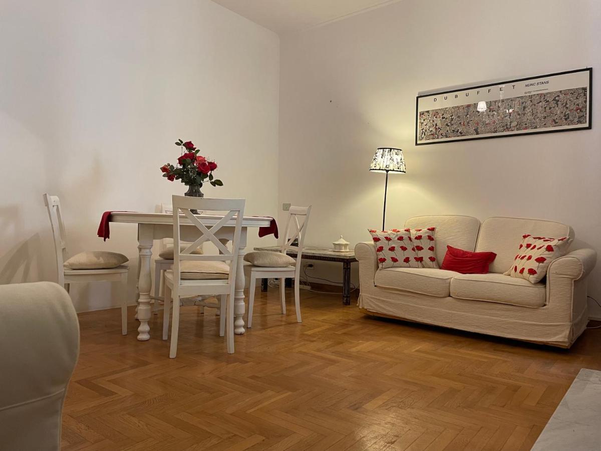 Elegant apt-typical Roman Palazzina Pz Alessandria Exterior foto